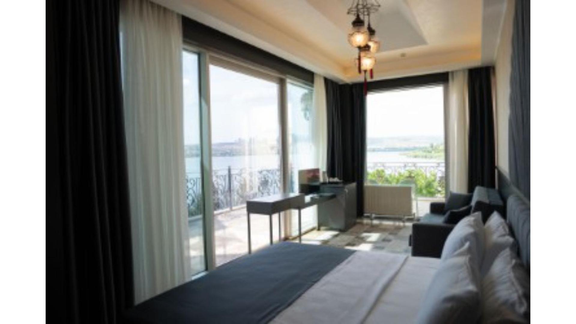 Kronos Hotel Golbası Extérieur photo