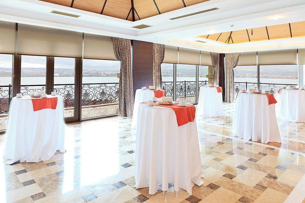 Kronos Hotel Golbası Extérieur photo