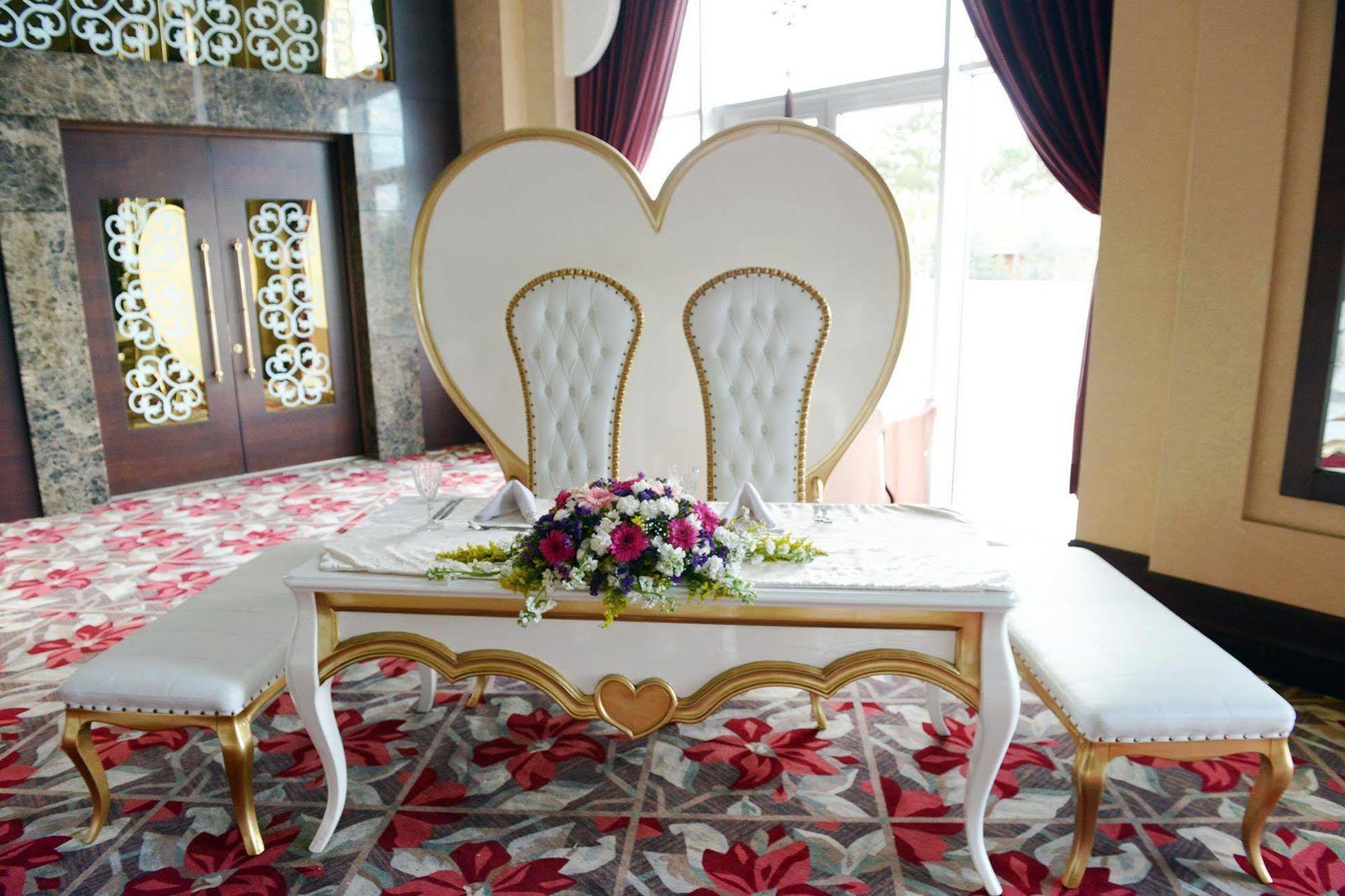 Kronos Hotel Golbası Extérieur photo